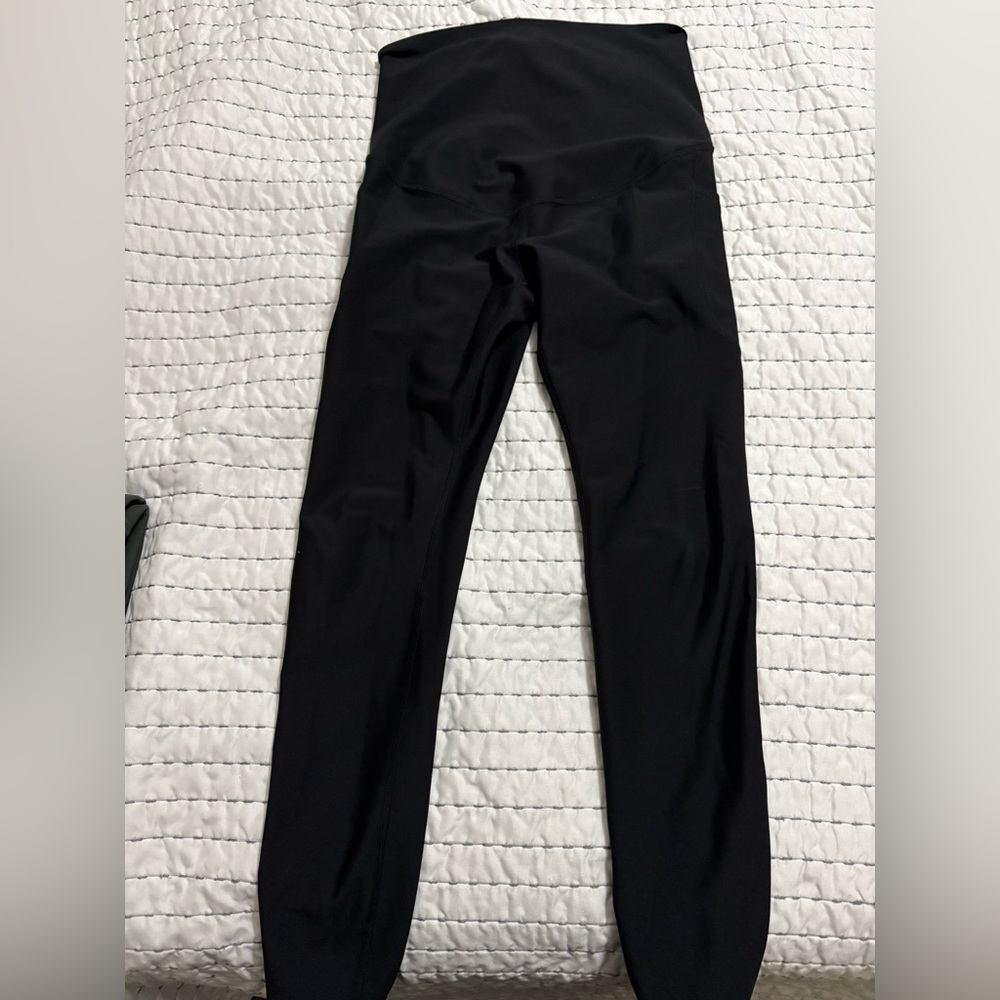 Old Navy Black Maternity Active Leggings